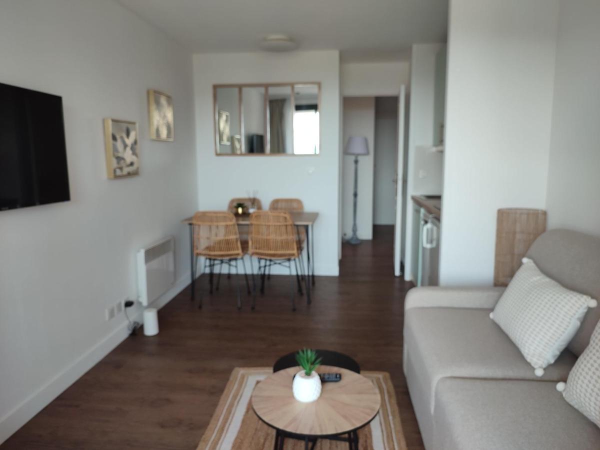 Chez Adriana Studio Proche Mer Avec Piscine Grimaud Zewnętrze zdjęcie